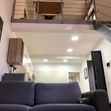 카타니아 Loft Vicolo Lavico 아파트 외부 사진